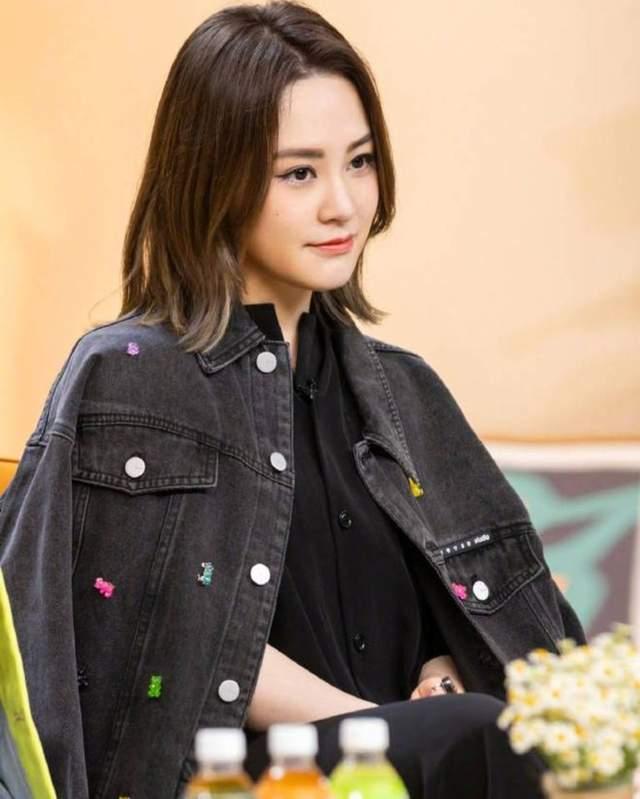 明星娱乐圈吃瓜隐秘事件,明星吃瓜背后的真相揭秘 第1张 明星娱乐圈吃瓜隐秘事件,明星吃瓜背后的真相揭秘 第1张